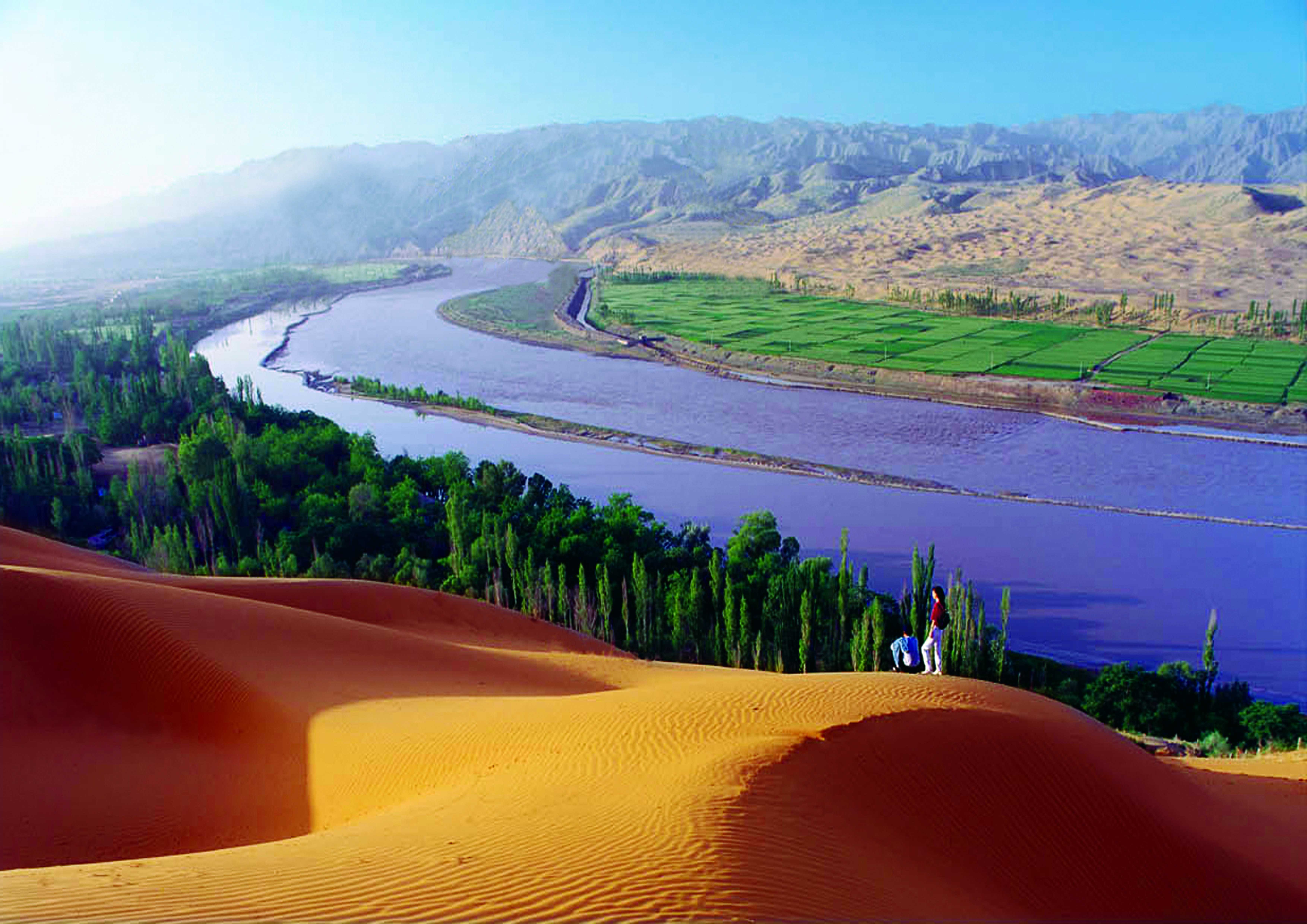 2近眺多彩沙坡頭_new.jpg 2近眺多彩沙坡頭_new.jpg