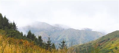 <p>　　南華山風光</p>