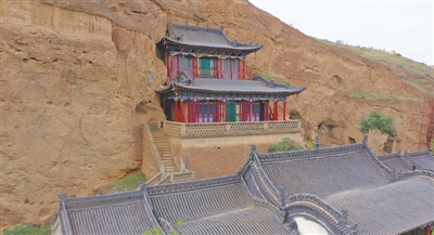 <p>　　雙龍山石窟</p>