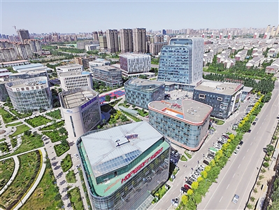 <p>　　寧夏臻鼎智能科技有限公司自動化生產車間。</p>
